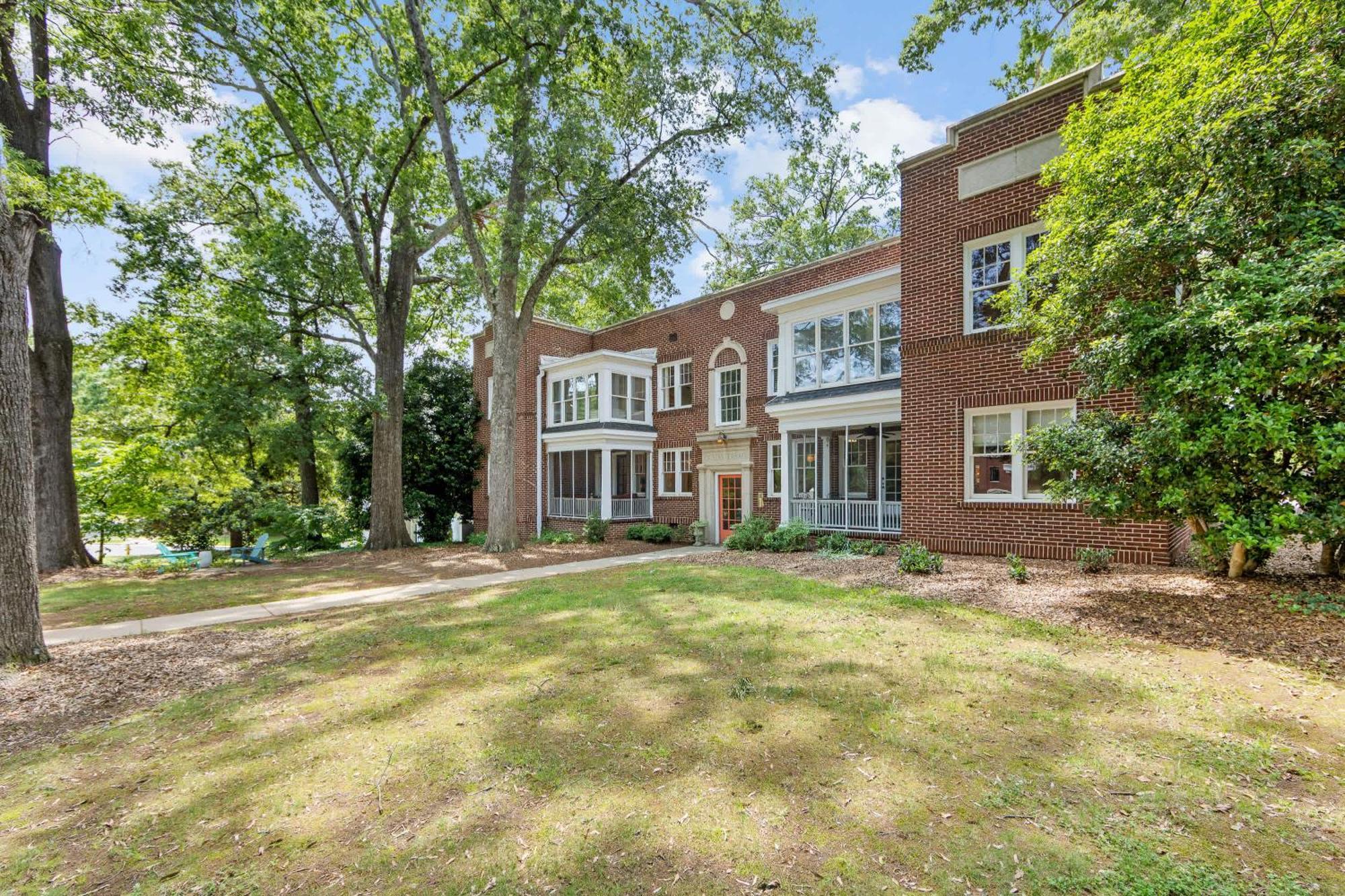 2 Bedroom In Myers Park With Comfortable Screened Porch * Charlotte